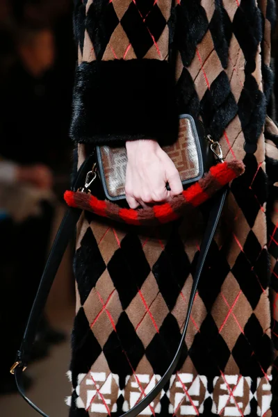 Look 105